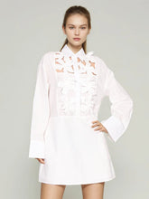 Mini-robes à fleurs ajourées